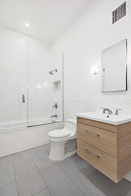 Rented by Compass | media 9