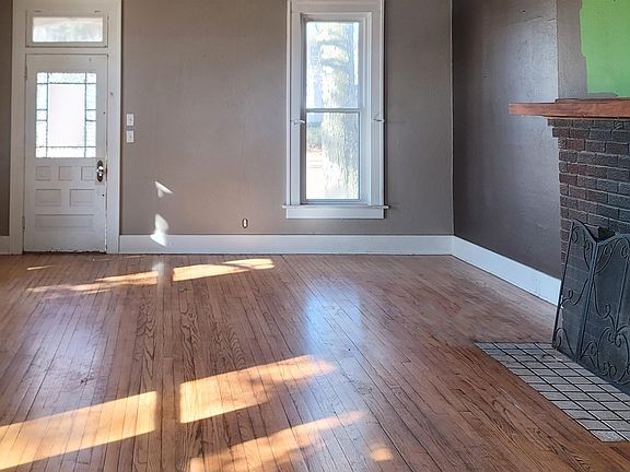 2nd image of 501 Verona Ave