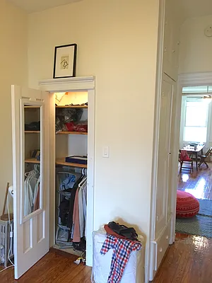 Rented by DYNY Inc | media 10