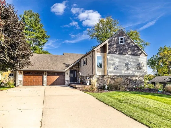 360 12th Street, Black River Falls, WI 54615