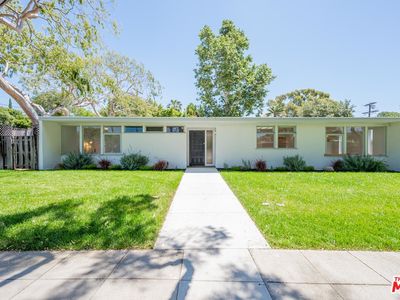 3500 Moore St, Los Angeles, CA, 90066