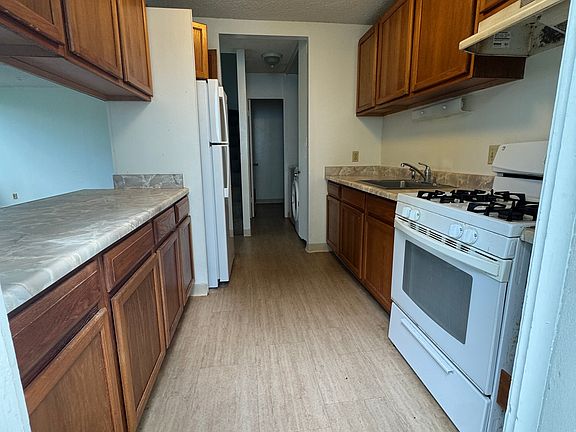 3rd image of 188 Hale St #3B