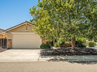 8444 Merry Hill Way, Elk Grove, CA 95624