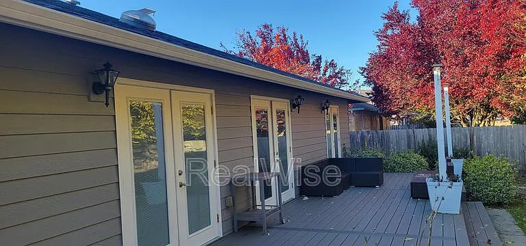 1267 Ironwood Dr — Photo 24