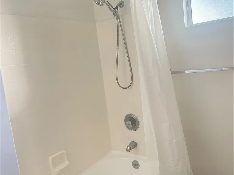 832 S Lake St #102 — Photo 8