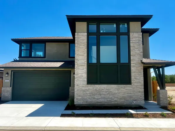 1023 Madrid Avenue, Tulare, CA 93274