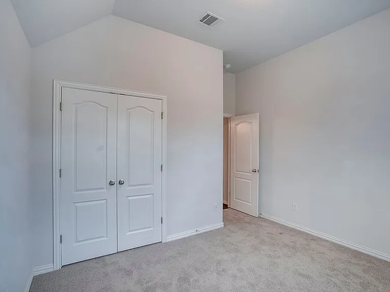 19412 Camlann Pl — Photo 10