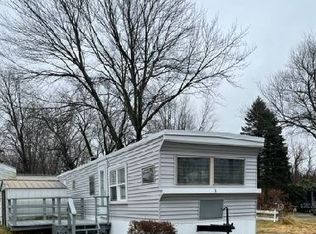 350 West St #3, Ludlow, MA 01056