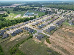 Vivienne Plan, Gardens of Hidden Springs, Oakland, TN 38060