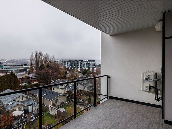 2nd image of 604 Cawston Ave #503