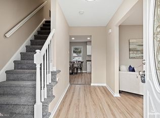 101 Hampshire Dr, Deptford, NJ 08096