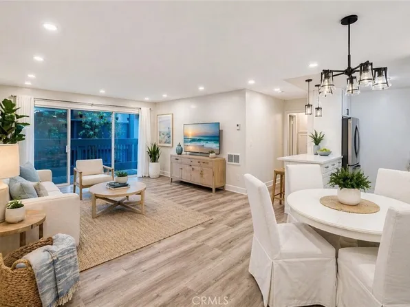 802 Camino Real Unit 105, Redondo Beach, CA 90277