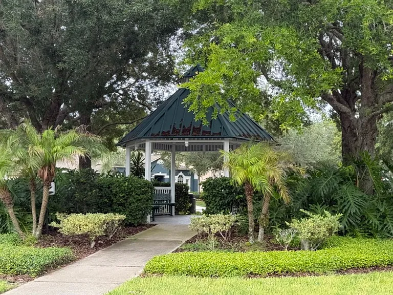 9118 Sabal Pine Way — Photo 25