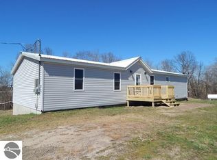 1662 N Frank Smith Rd, Luther, MI 49656