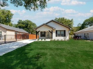 215 E Woodin Blvd, Dallas, TX 75216