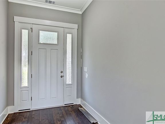 2nd image of 126 Camelia Avenue