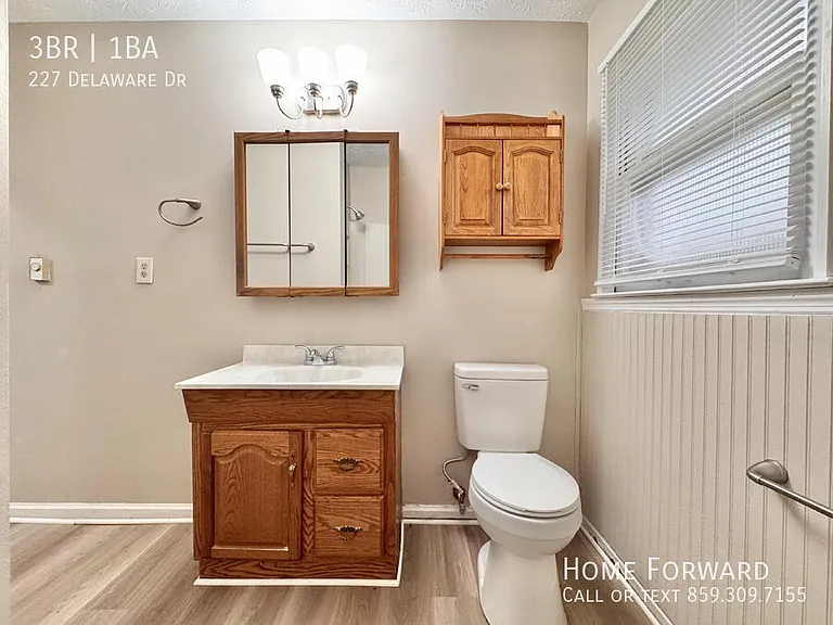 227 Delaware Dr — Photo 9