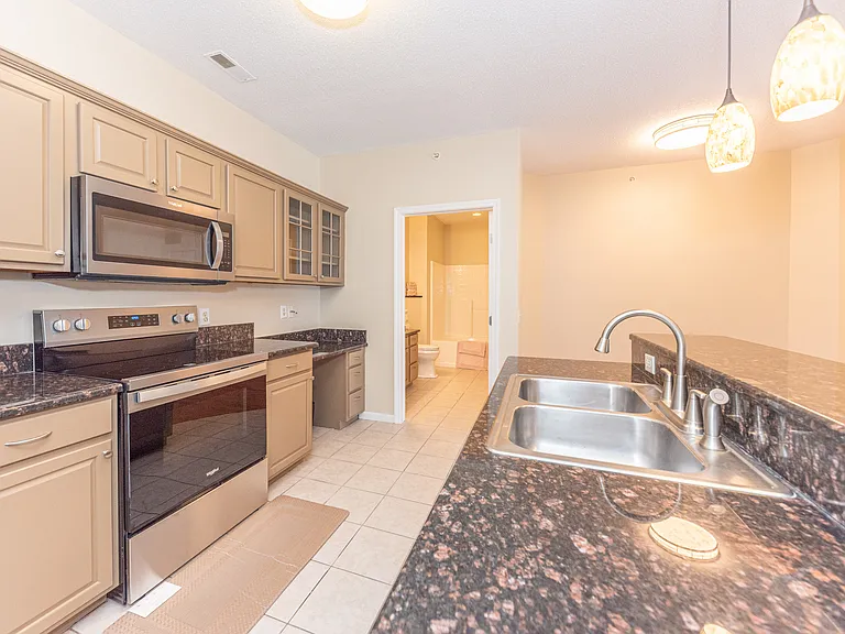 301 Scio Village Ct #262 — Photo 9