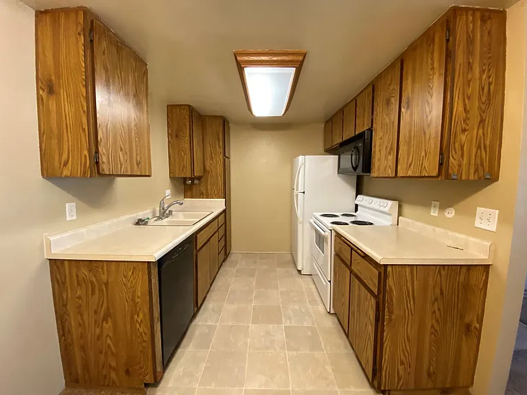 10232 Black Mountain Rd #92 — Photo 4