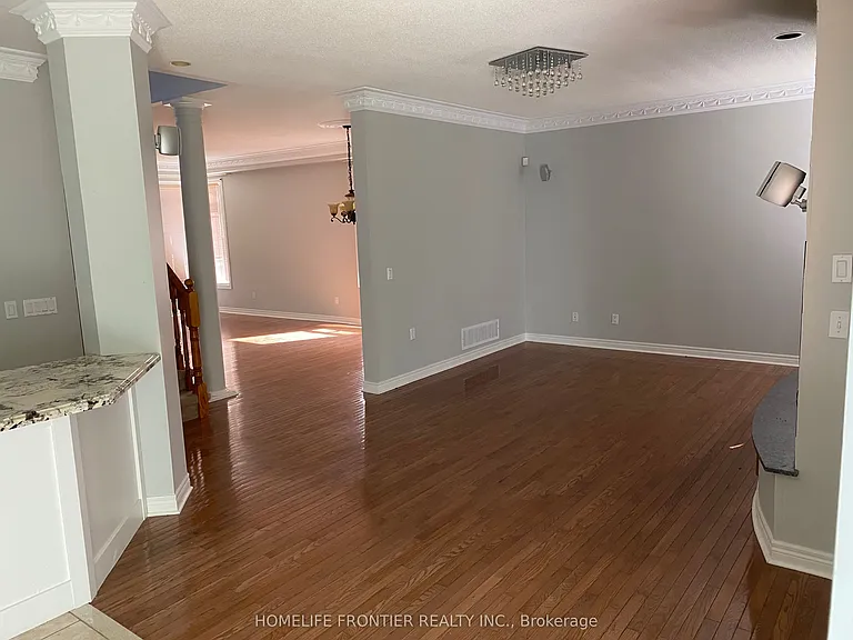 87 Estate Garden Dr — Photo 13