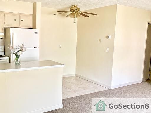 4th image of 860 Colorado Ave APT 2B