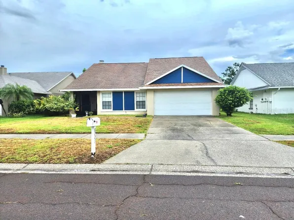 8723 LINDENHURST PLACE, TAMPA, FL 33634