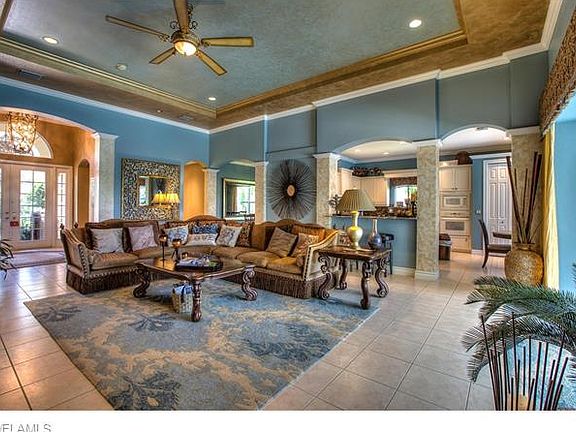 4th image of 10495 Via Balestri Dr