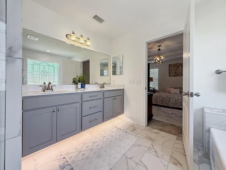 129 Corcoran Ln — Photo 40