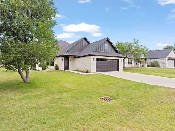 108 Lake Cliff Drive, Kingsland, TX 78639