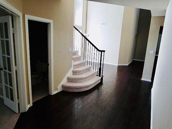 4th image of 2529 Cotillion Dr