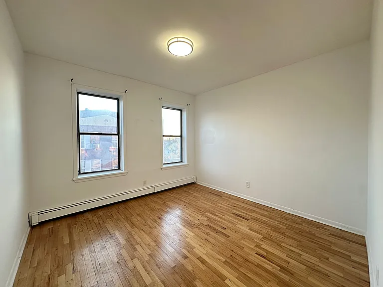 196 Clinton Ave #45E — Photo 6