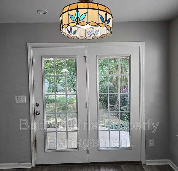 3850 Fircrest Dr — Photo 10