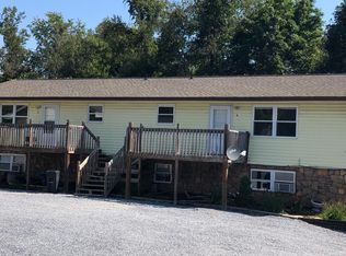 146 Green Pond Rd APT 4, Johnson City, TN 37604