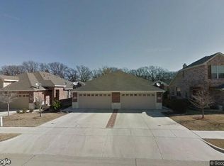1426 Ravenwood Dr, Mansfield, TX 76063
