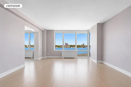 80 Riverside Blvd #12B Photo 1