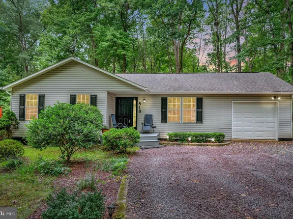 818 Eastover Pkwy, Locust Grove, VA 22508