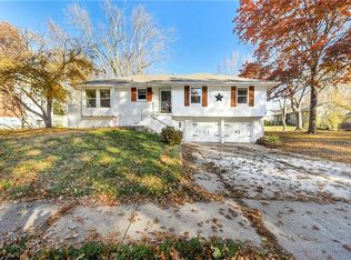 7604 E 134th Ter, Grandview, MO 64030