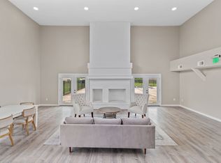 4404 Canal St, Lake Charles, LA 70605