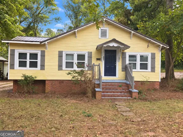 215 Brown St, Carrollton, GA 30117