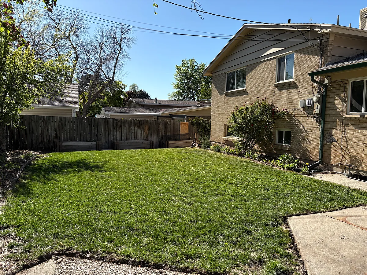 Building Photo - 2138 E 6320 S