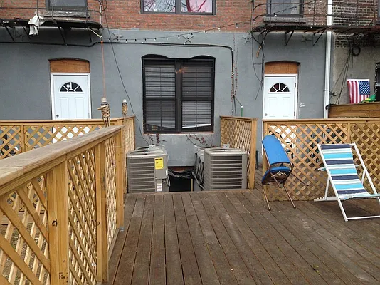 Rented by Brooklyn Group | media 24