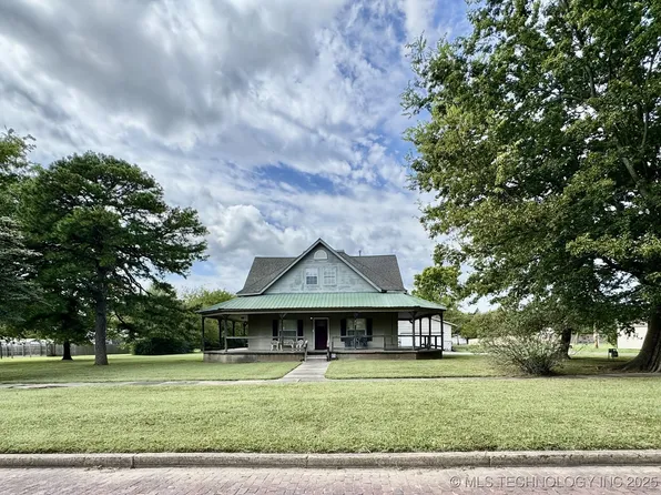 813 N Broadway Ave, Haskell, OK 74436