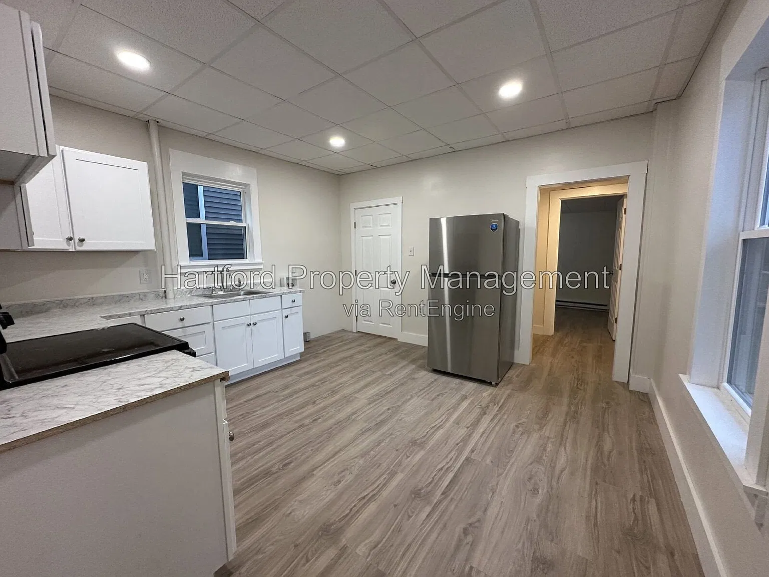 3 bed, 1.0 bath, $2,650 — Photo 4