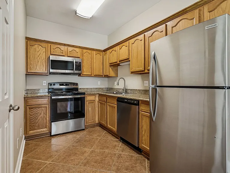 106 Covington Meadows Cir #C — Photo 9