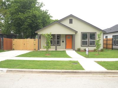 1125 E Cannon St, Fort Worth, TX, 76104