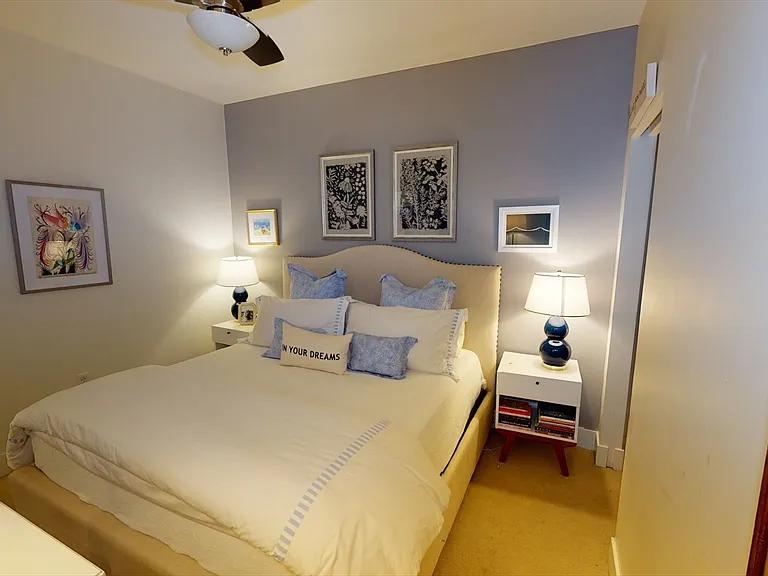 360 Newbury St #503 — Photo 8