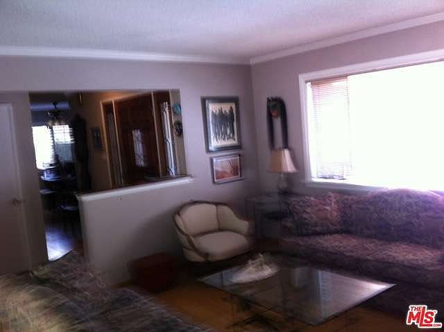 2nd image of 830 Cynthia Ave