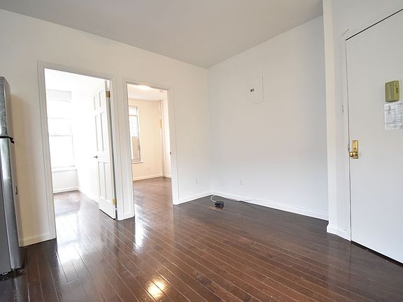 4th image of 54 Elizabeth St #6-22