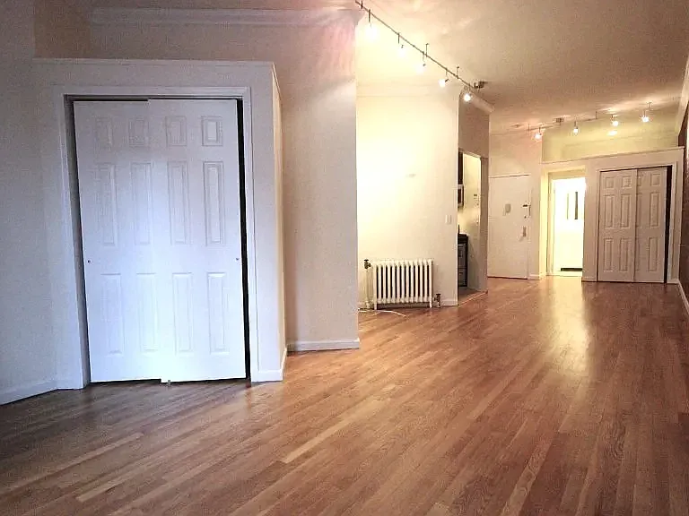 100 W 87th St #3A — Photo 4