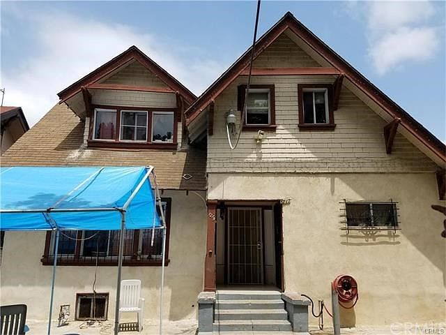 1st image of 1217 W 39th St